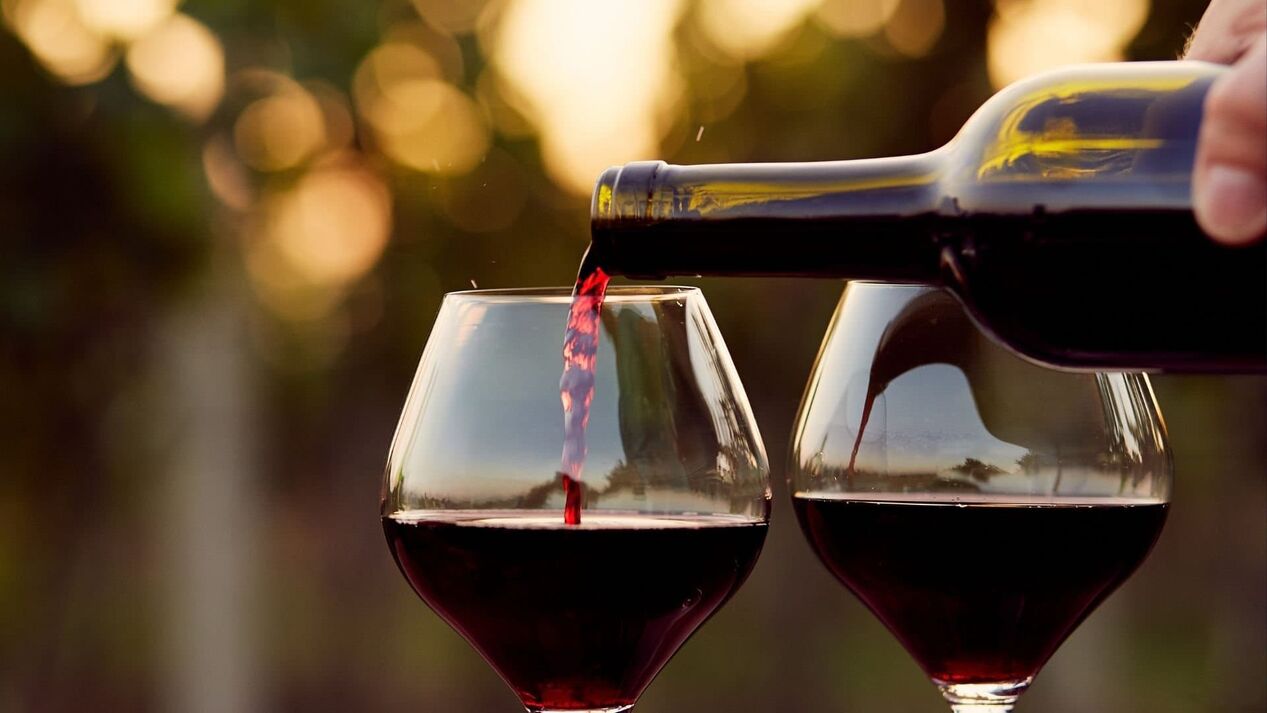 Vin roșu pentru a crește potența